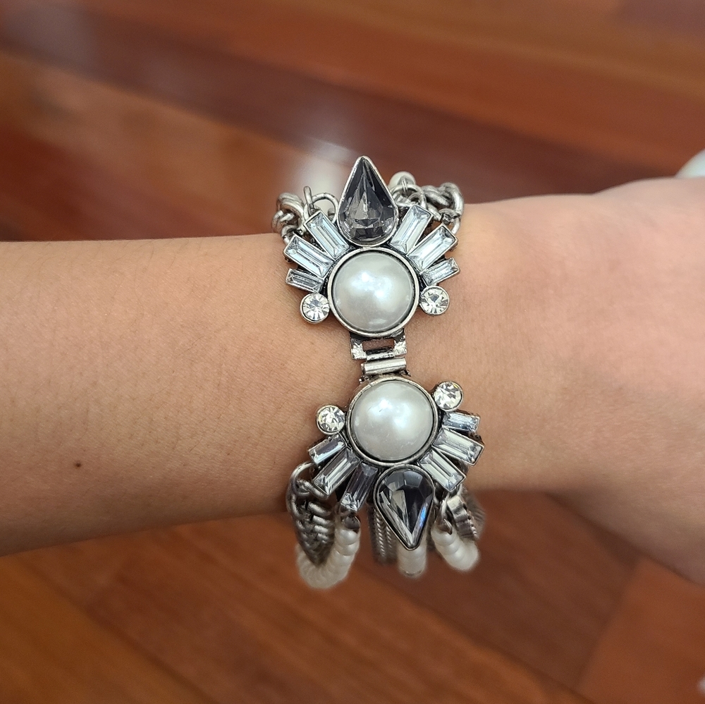 NWOT Layered Statement Bracelet
